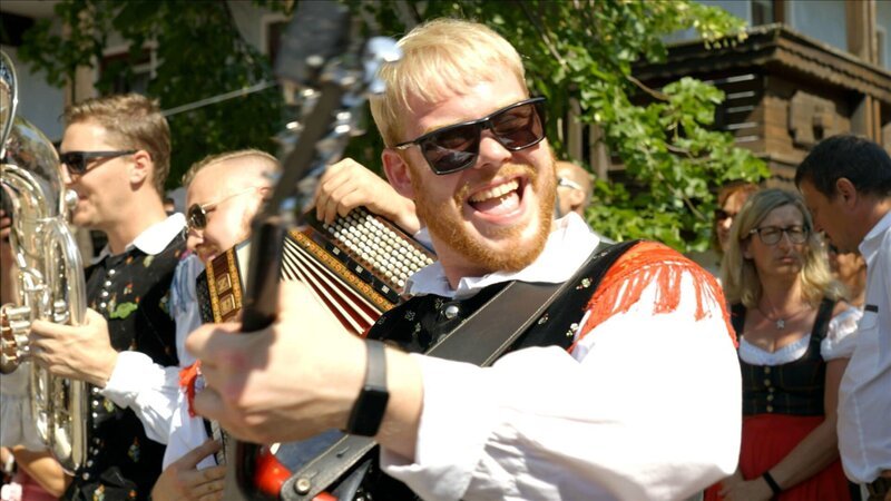 Arnoldstein – Musiker am Dorffest. – Bild: ORF/​Ranfilm