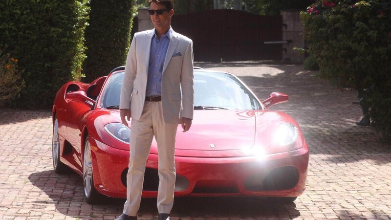 Michaels (Jeffrey Donovan) Partner ist ermordet worden. Um zu vermeiden, dass der Verdacht auf ihn fallen könnte, verwischt Michael alle Spuren am Tatort. Hat er denn kein wasserfestes Alibi? – Bild: Twentieth Century Fox Film Corporation