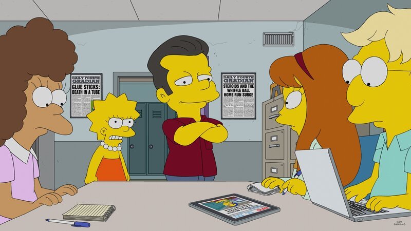 „Die Simpsons“, „Krusty, der Clown.“ Als die Schulzeitung einen Verlust macht, ernennt Direktor Skinner einen neuen Herausgeber, der Lisa zum Schreiben von TV-Rezensionen verdonnert. Bald schon bemerkt Lisa, dass ihr Vater ein Talent dafür besitzt und überträgt ihm den Job. Homer schlägt sich gut, bis seine Kritik von Krustys TV-Show den beliebten Clown so verärgert, dass dieser nach einer Kurzschlusshandlung untertauchen muss. Dem nicht genug, kommt es wegen Homers neuer Tätigkeit zu Spannungen in seiner Ehe mit Marge. – Bild: ORF