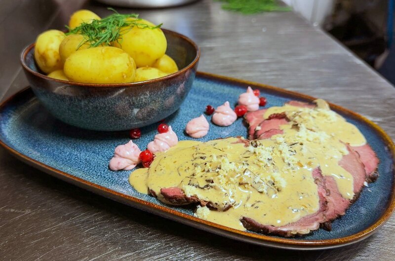 Schwedisches Rentier-Steak aus Lappland – Bild: Elephant Doc