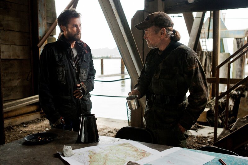 Noah Wyle, Will Patton – Bild: Turner