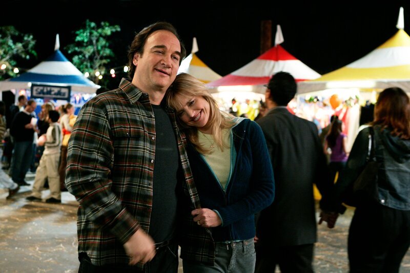 Dearest“ – Jim suspects that the father (Joseph Bologna) of one of Ruby’s and Gracie’s classmates is his own real father who abandoned him as a child, on „According to Jim,“ TUESDAY, FEBRUARY 28 (8:00⁠–⁠8:30 p.m., ET), on the ABC Television Network. (ABC/​MITCH HADDAD) JIM BELUSHI, COURTNEY THORNE-SMITH – Bild: American Broadcasting Companies, Inc.