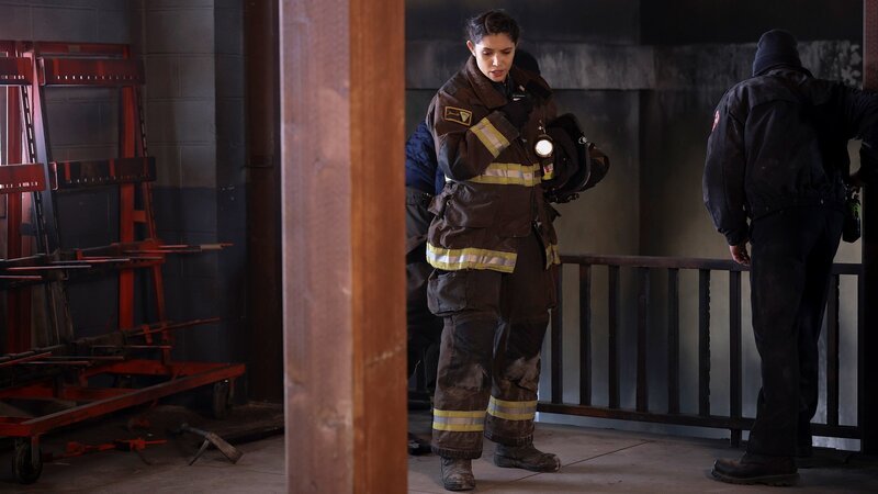 Erster Einsatz als Lieutenant: Miranda Rae Mayo als Stella Kidd – Bild: SRF /​ NBC Universal