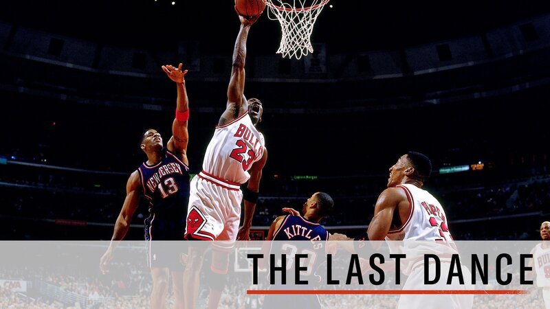 Kendall Gill (l.) und Michael Jordan (m. l.) – Bild: @RTL