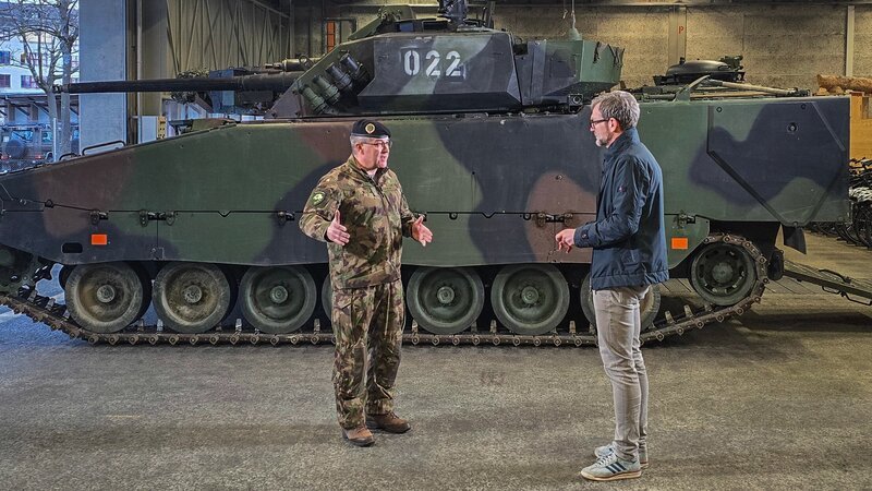Die Schweiz im Schatten des Krieges: Teil 1 – Bereit für den Ernstfall? – Bild: SRF/​Raffael Thielmann