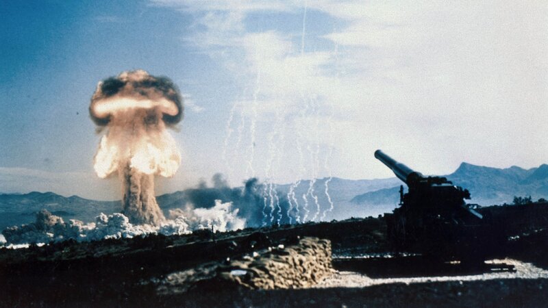 Der US-Atomwaffentest Upshot-Knothole. – Bild: RTL