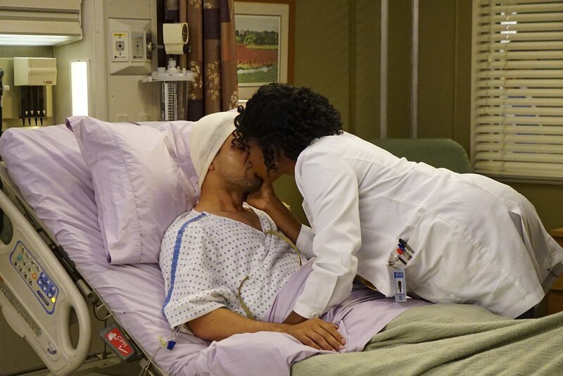 Während Owen und Amelia in ihrer Beziehung den nächsten Schritt wagen, finden Stephanie (Jerrika Hinton, r.) und Kyle (Wilmer Valderrama, l.) auch wieder näher zueinander … – Bild: American Broadcasting Companies, Inc.