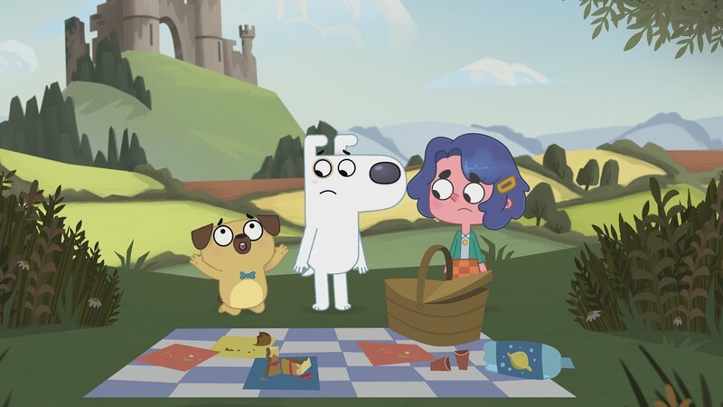 Endlich haben die drei Zeit für das Picknick. Doch das hat schon jemand anderes verspeist. – Bild: KiKA/​Dog Loves Productions Limited 2020