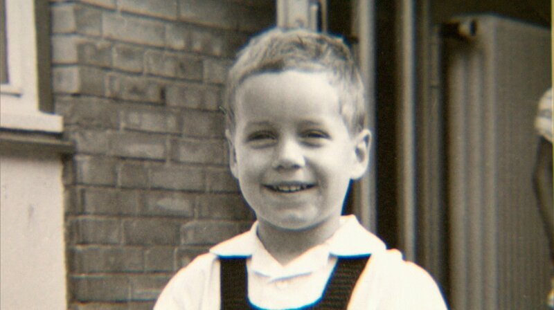 Heinz Galling ging schon als kleiner Junge angeln und freute sich auf Hecht aus dem Ofen. – Bild: NDR/​privat