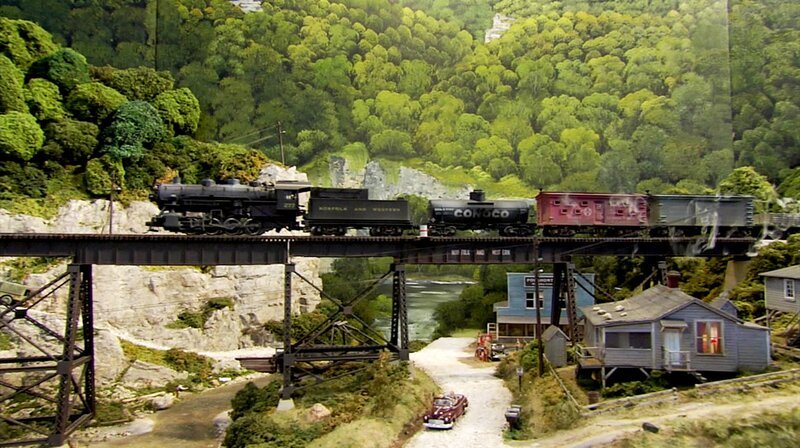 Genau so kann man sich die Kohlenzüge in den Appalachen in den 50er Jahren vorstellen. – Bild: SWR