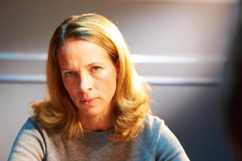 Stella Shearwood (Maibritt Saerens) – Bild: ITV GLOBAL