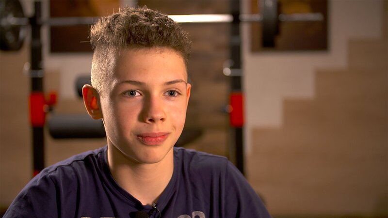 Der 12-jährige Jonas liebt Radball. – Bild: rbb/​Frank Kleemann