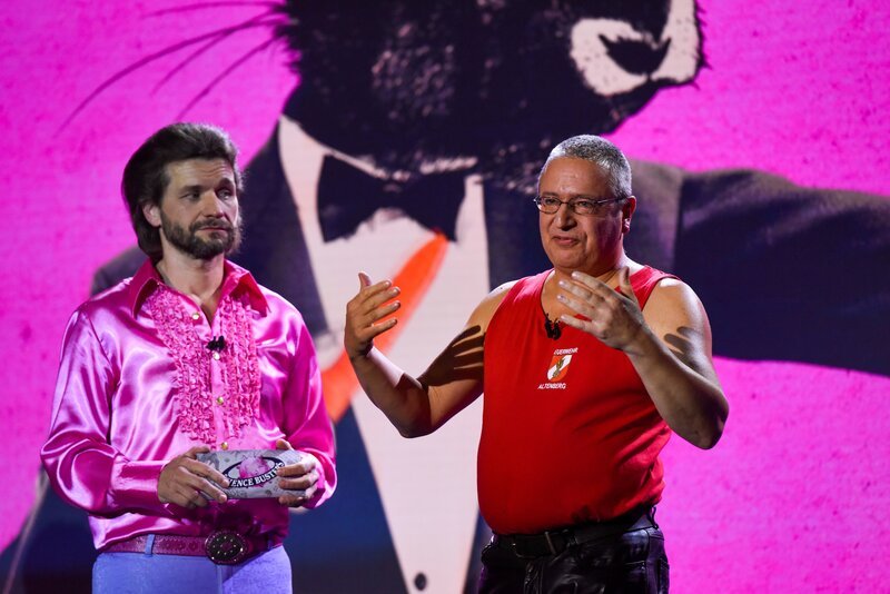 Martin Puntigam, Dr. Peter Weinberger. – Bild: ORF 1