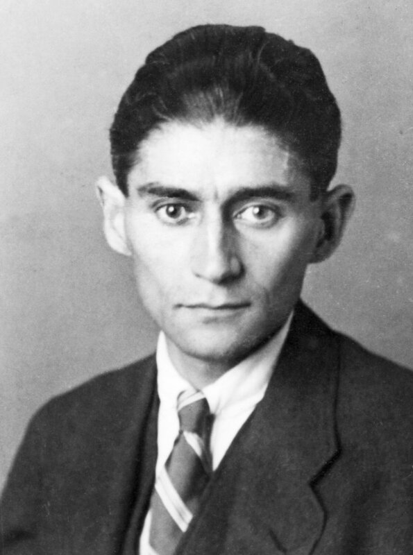 Franz Kafka und die Beziehung zu seinem Vater steht im Zentrum der heutigen Diskussion. – Bild: WDR/​akg-images/​Archiv Klaus Wagenbach