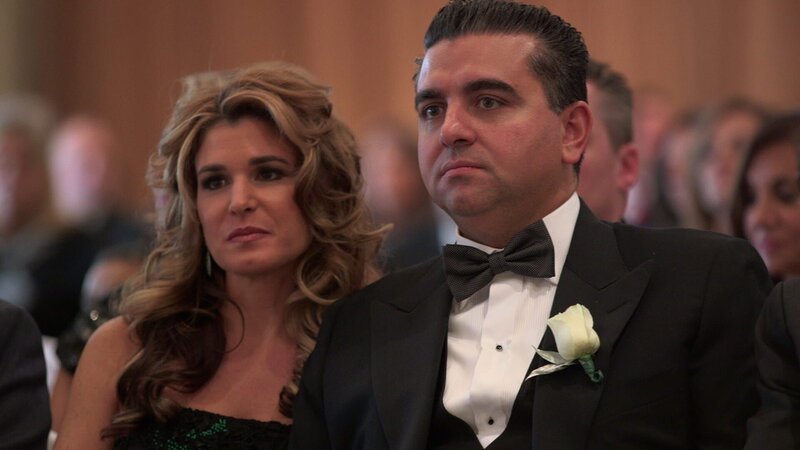 Buddy and Lisa are at the vow renewal. – Bild: International Networks /​ Photobank