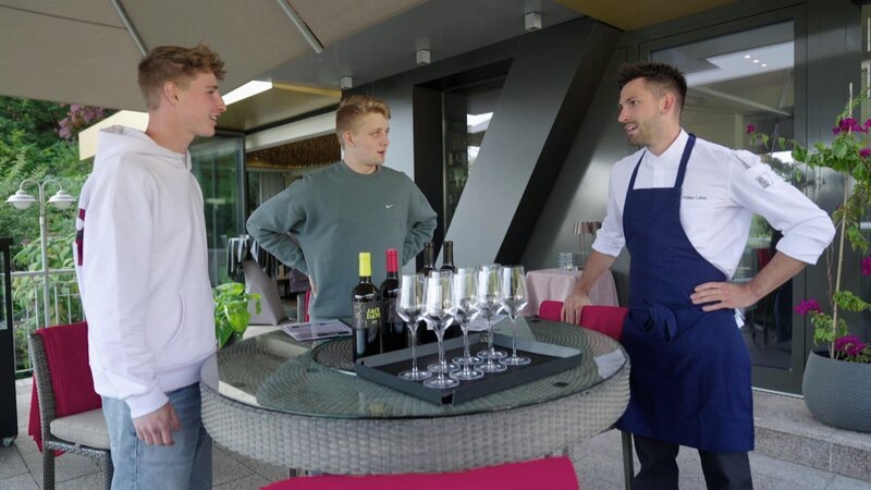 Jack Hillinger (l.) – Bild: PULS 4 Eigenproduktionsbild frei