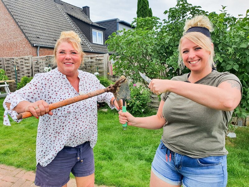 Brigitte und Nadine. – Bild: TVNOW /​ Tokee bros.