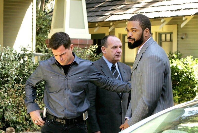 George Eads, Paul Guilfoyle, Method Man (Drops) – Bild: PLURIMEDIA (CBS Broadcasting Inc.)