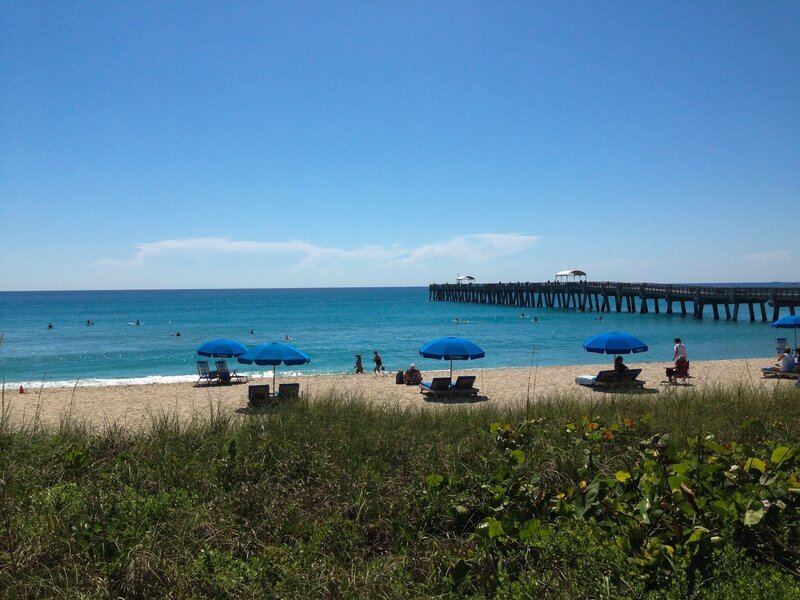 Beach at Lake Worth. – Bild: Discovery Communications, LLC. Lizenzbild frei