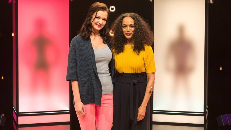 Moderatorin Milka Loff Fernandes mit Ramona (32, li.) – Bild: RTL II