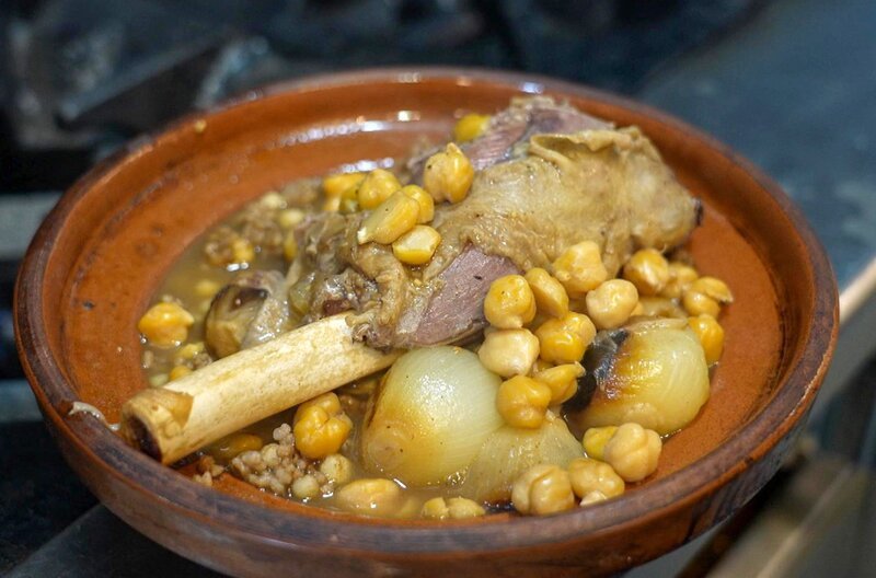 Libanesischer Couscous oder besser: Moghrabieh – Bild: Elephant Doc