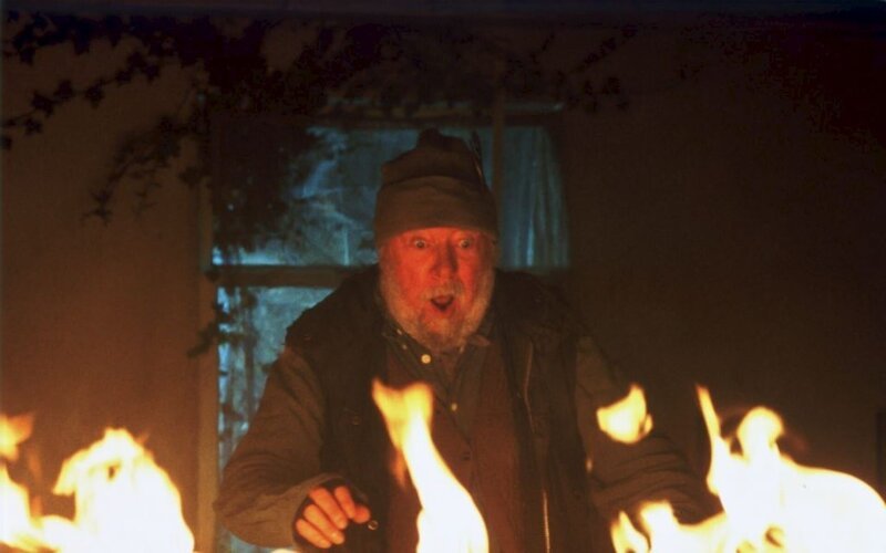 Benbow (Freddie Jones). – Bild: ZDF/​All3Media