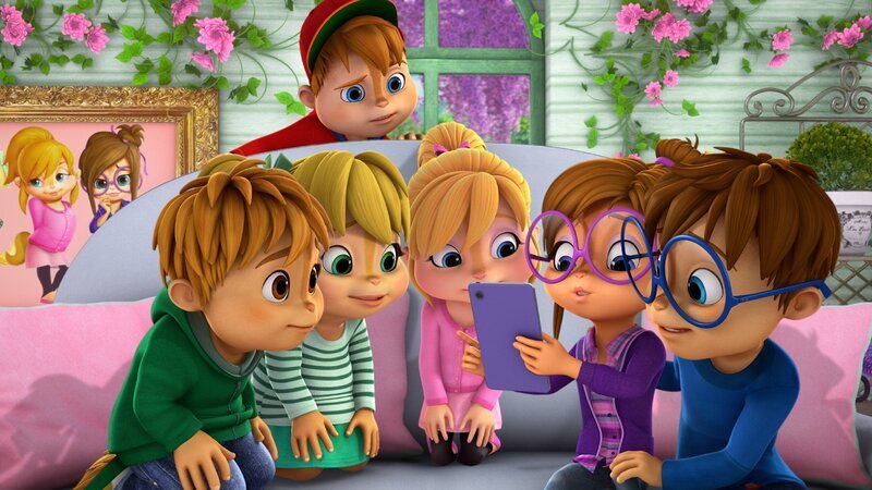 Die Chipmunks und Chipettes planen gemeinsam die Teilnahme an einem interessanten Filmprojekt. – Bild: SUPER RTL