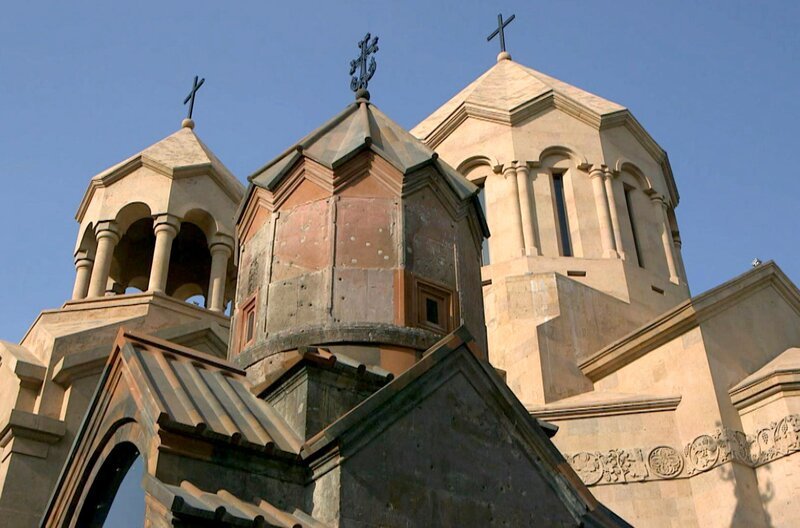 Armenien gilt als die Wiege des europäischen Christentums und beherbergt die ältesten Klöster und Kirchen der Welt. – Bild: Elephant Doc