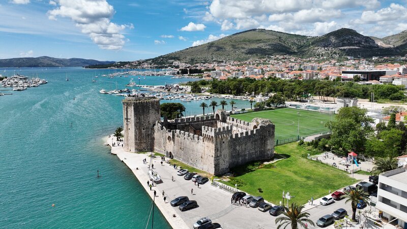 Festung Kamerlengo, Trogir. – Bild: ZDF und ORF/​Ranfilm.