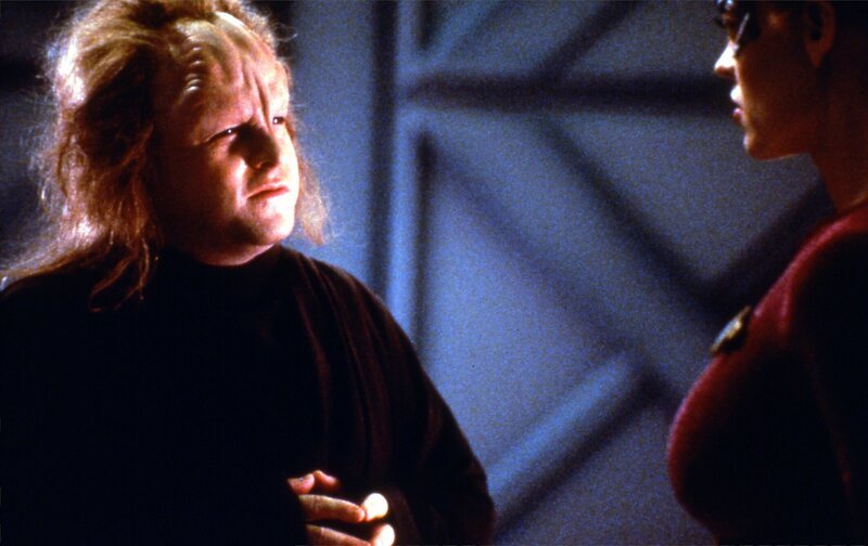 Jason Alexander (Kurros) – Bild: CBS Studios Inc. /​ SYFY