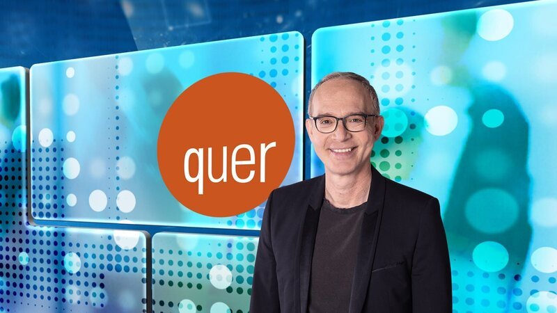 Key Visual Sendereihenbild mit Typo zu „quer“, dem kritischen und satirischen Wochenmagazins. Hintergründig, politisch, bayerisch mit Christoph Süß. – Bild: BR/​Markus Konvalin/​Montage: Susanne Baur/​Markus Konvalin, Montage: Susanne Baur