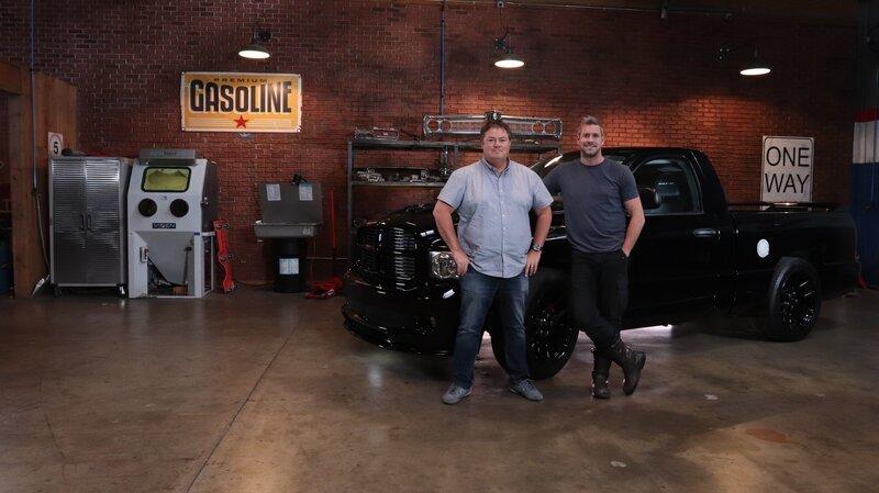 Best of shoot – L-R: Mike Brewer and Ant Anstead. – Bild: Velocity /​ Discovery Communications