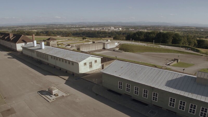 Konzentrationslager Mauthausen  Die Verwendung des sendungsbezogenen Materials ist nur mit dem Hinweis und Verlinkung auf RTL+ gestattet. – Bild: RTL /​ RMC Production