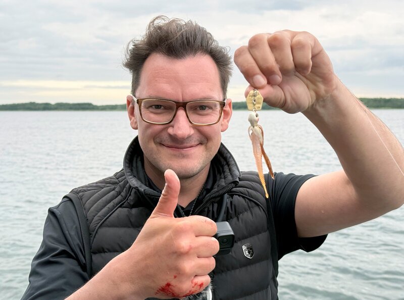 Für die großen Firsche hat Jens Puhle einen speziellen Köde – Bild: MDR/​Jörg Wagner