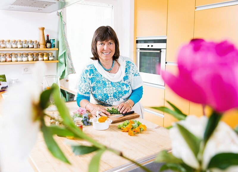 Eusi Landchuchi – Cuisine de chez nous – Cucina nostrana – Lisetta Loretz Crameri, Brunegg AG Folge 3 Lisetta Loretz Crameri – Bild: SRF/​Marion Nitsch