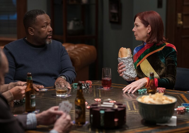 Pictured (L-R): Wendell Pierce as Captain Wagner and Carrie Preston as Elsbeth Tascioni – Bild: CBS /​ Michael Parmelee