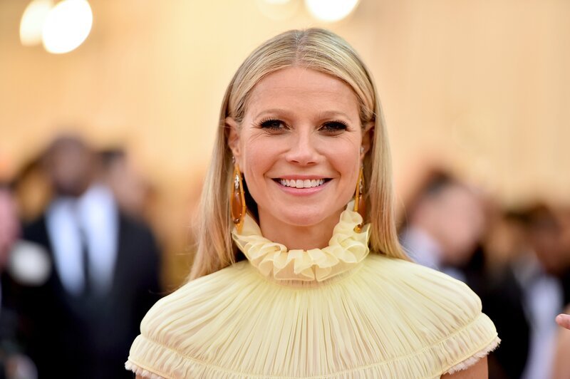 Hollywoodstar und Unternehmerin: Gwyneth Paltrow. Ihre Wellness-Tipps und die Beauty- und Gesundheitsprodukte ihrer Firma „goop“ sind durchaus umstritten. – Bild: wireimage/​Getty Images /​ wargo