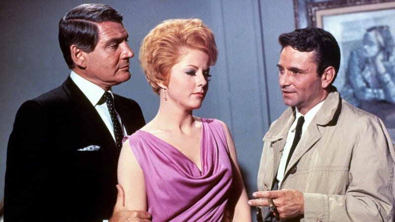 Gene Barry (Dr. Flemming), Katherine Justice (Joan), Peter Falk (Insp. Columbo). – Bild: ORF 2