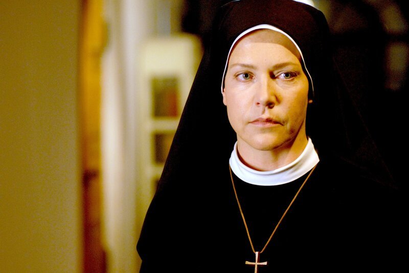 Hanna (Janina Hartwig) will ihre alte große Liebe Andre im Kloster pflegen. – Bild: ORF 2