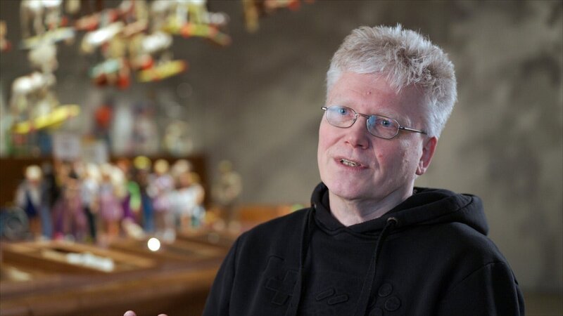  Jens Junge, Ludologe, erklärt, warum Menschen spielen. – Bild: ORF/​Red Monster Film