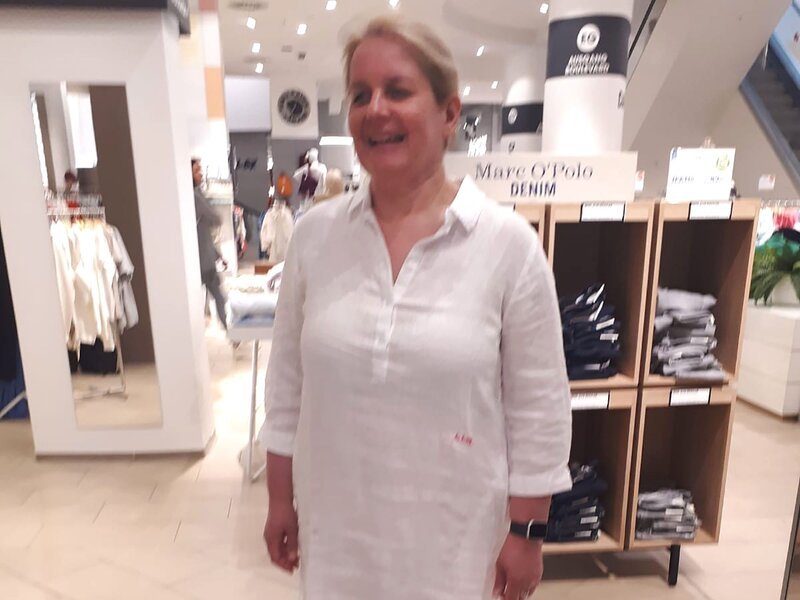 Kandidatin Pia – Bild: RTL /​ Constantin Ent. /​ Motto in Bochum: Zehen frei! Kreiere das perfekte Outfit um deinen offenen Sommerschuh!, Tag 5: Pia