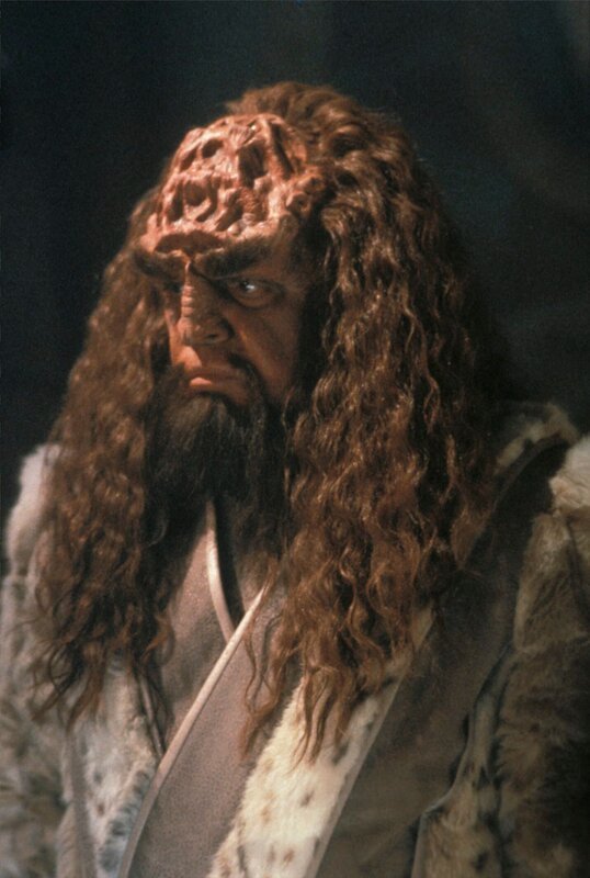 Kahless (Kevin Conway) – Bild: TM & (C) 2011 CBS Studios Inc.  (C)SYFY Photocredit Mandatory, Editorial Use Only, NO archive, NO Resale