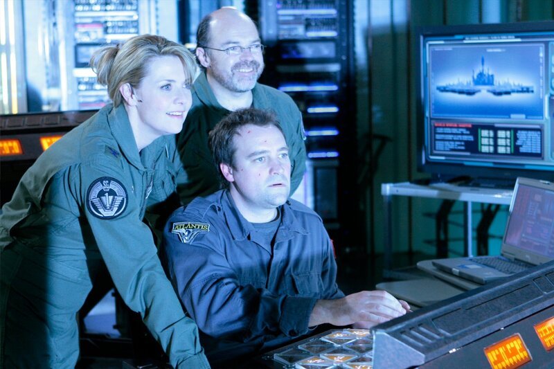 Stargate Atlantis Season4 EP LIFELINE, Stargate Atlantis Staffel4 EP RETTUNGSLEINE, Regie USA 2004, Darsteller Amanda Tapping; David Hewlett STARGATE ATLANTIS – SCI FI Channel – Bild: MGM /​ SYFY /​ Eike Schroter