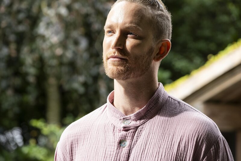 Shane Savage als Leif – Bild: NBCUniversal /​ James Dittiger