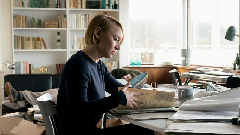Nora Weiss (Anna Maria Mühe) – Bild: Marion von der Mehden /​ ZDF