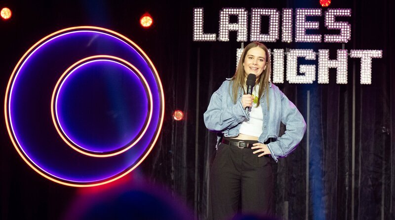 Zu Gast bei Daphne de Luxe: Josepha Walter – Bild: WDR/​Melanie Grande