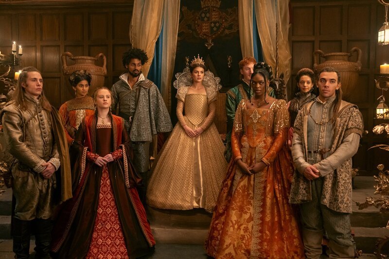 Isabella Brownson as Katherine Grey, Michael Workeye as Archer, Emily Bader as Lady Jane Grey – Bild: Jonathan Prime /​ Prime Video /​ Amazon Content Services LLC