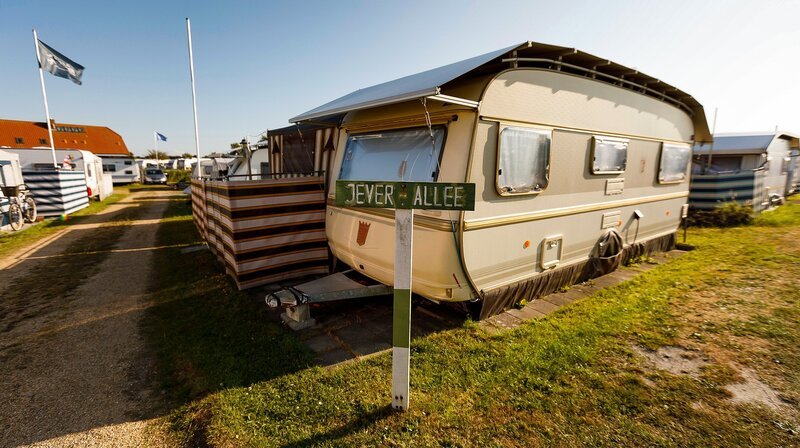 Campingplatz Neuharlingersiel – Bild: SWR/​MDR/​timeline/​Alex Kraus