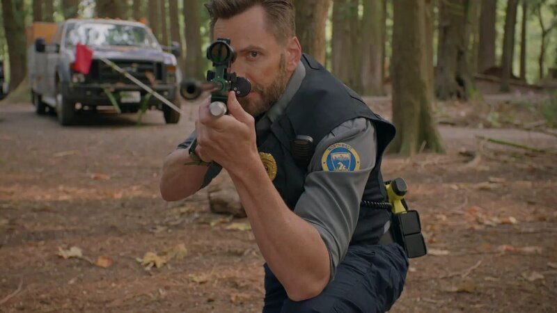 Frank Shaw (Joel McHale) – Bild: Warner Bros. Discovery