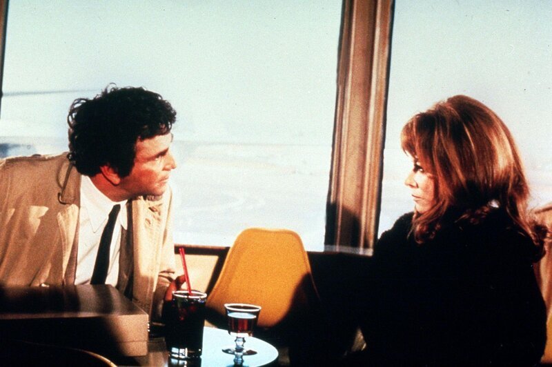 Peter Falk (Insp. Columbo), Lee Grant (Leslie). – Bild: ORF